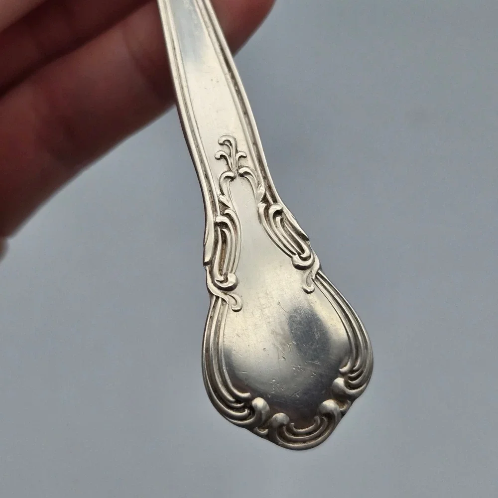 Vintage Pre 1950 Gorham Chantilly Sterling Silver Sugar Shell Spoon 31g No Mono